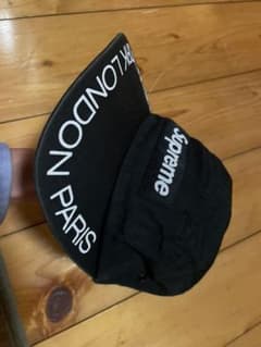 supreme  キャップのサムネイル