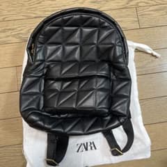 ZARA リュックのサムネイル