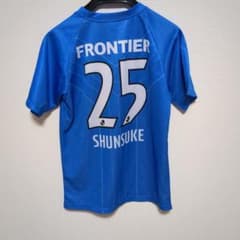 横浜FC ユニフォーム 25 中村俊輔 サイン入り　未使用　タグ付き　サイズL 横浜FC サッカーシャツ 150サイズ 背番号25 中村俊輔 - メルカリ