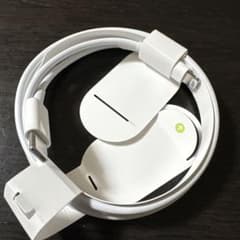 Apple 純正品iPhone 充電ケーブルのサムネイル