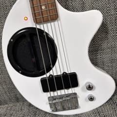 希少色】FERNANDES ZO-3 BASS SW PIE-ZO【現状品】 - メルカリ