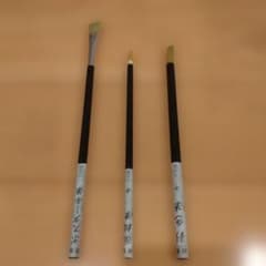 画筆　日本製 筆 3本セット 彩色筆中　面相筆中　ポスター平筆のサムネイル