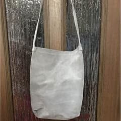最安値‼️henderscheme pig shoulder bigのサムネイル