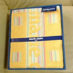 ちぃこたん様専用☆marie claire☆タオルケットのサムネイル