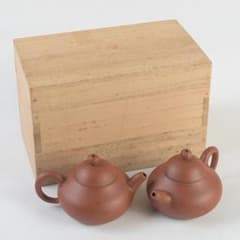 中国　孟臣製　君子之交談如水　紫砂　朱泥　急須　茶壷　一對　時代箱　VR9857 中国 孟臣製 君子之交談如水 紫砂 朱泥 急須 茶壷 一對 時代箱 VR9857