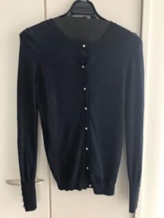 ZARA パールボタンカーディガン　sizeSのサムネイル