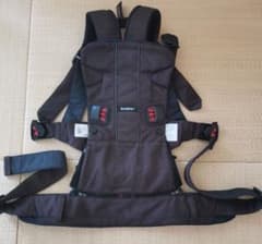 週末セール‼️BABYBJORN ベビーキャリアONE+のサムネイル
