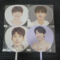 seventeenウォヌうちわセット SEVENTEEN ウォヌ うちわ 4枚 セット まとめ売り SEVENTEEN - ウォヌ