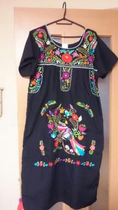 売れなければ削除！チチカカ！メキシコ刺繍ワンピースのサムネイル