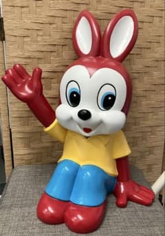 希少】ピョンちゃん ウサギ フィギュア 36cm 座り#2 - メルカリ