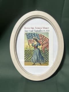 Oval picture frame, art supplies, painting frame, photo frame, interior decor.
