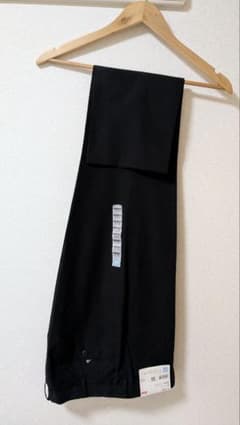 UNIQLO 感動パンツ ライト ブラック 82x76 新品のサムネイル
