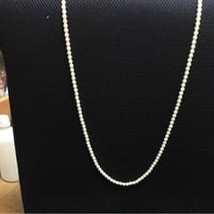人工パールネックレスのサムネイル