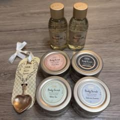 【新品】SABON ボディスクラブ＆シャワーオイル&スプーンのサムネイル