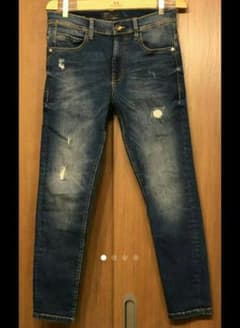 最終値下げZARA スキニーデニム  Bershkaのサムネイル