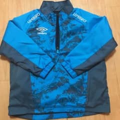 umbro アンブロ　ウェア　120センチのサムネイル