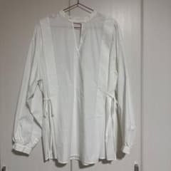 【miette】キーネック長袖ブラウス ホワイトのサムネイル