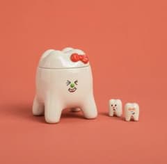 【リボン付き】Eeosiso イオシソ トゥーストレジャーボックスのサムネイル