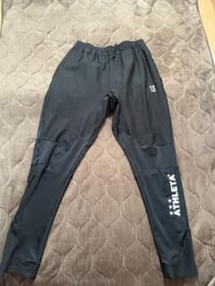ATHLETA ブラック ジャージのサムネイル