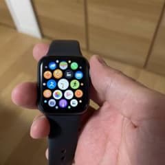 Apple Watch Series 4（GPS + Cellularモデル)のサムネイル
