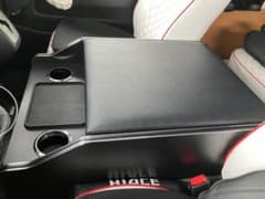 ウメキチ様200系ハイエース用 センターコンソールボックスとテーブルのサムネイル