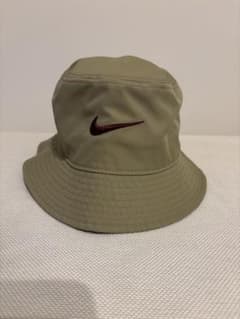 Nike ベージュ バケットハット M 57cmのサムネイル