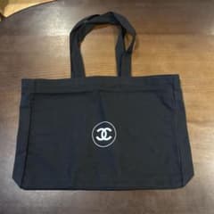新品】CHANEL N°1 シャネル ノベルティトートバッグ 大容量 - メルカリ