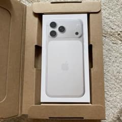 iPhone17promax シルバー 256gb 【新品未開封】 - メルカリ