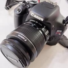 Canon EOS KissX5 ダブルズームキット＋収納バッグ・アクセサリー等のサムネイル