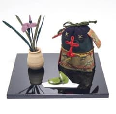 19,800円新品【端午の節句】昔農尚枝 古布細工/鎧（よろい）の香袋と菖蒲 19,800円新品【端午の節句】昔農尚枝 古布細工/鎧（よろい）の香袋と