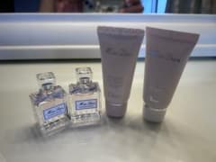 Miss Dior ミニ香水 ハンドクリーム ボディミルク セットのサムネイル
