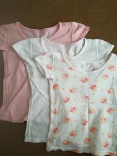 ユニクロ　メッシュ半袖肌着のサムネイル