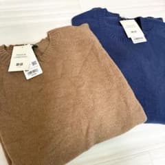 UNIQLO プレミアムラムウールクルーネックセーター XLのサムネイル
