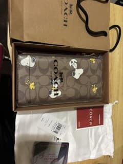 COACH Snoopy 長財布 シグネチャー リストレット付き - メルカリ
