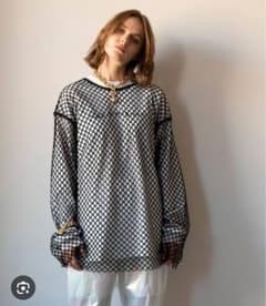 【美品】MAISON SPECIAL ビックメッシュTシャツのサムネイル