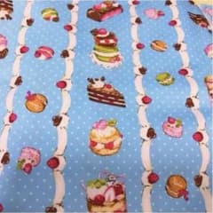追加専用生地 マカロン ケーキ スイーツ柄のサムネイル