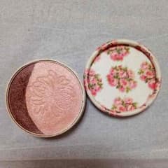 ポールアンドジョー アイシャドウ♡のサムネイル