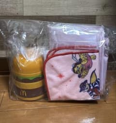 【値下げ中】マクドナルド 福袋2026 3点セットのサムネイル