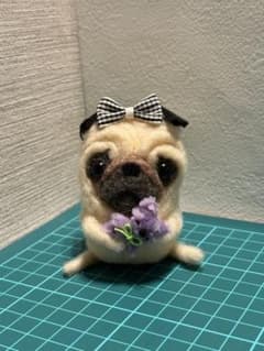 羊毛フェルト パグ ハンドメイド 人形のサムネイル