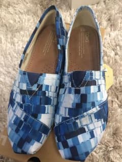 TOMS★25センチ★新品のサムネイル
