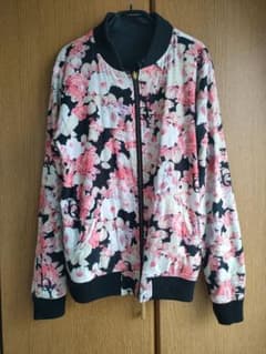 JOYRICHジョイリッチМリバーシブルブルゾンバラ柄花柄アウター秋ピンク黒のサムネイル