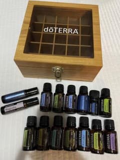 お値下げ中ドテラ アロマオイル 15本 ウッドボックスセット