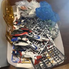 お*ル様 ガンプラ　プラモデル　セットのサムネイル