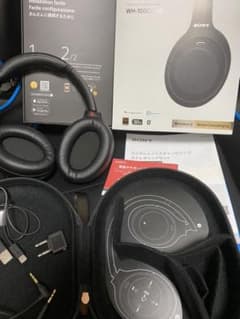 ワイヤレスヘッドホン WH-1000XM4 ブラックのサムネイル