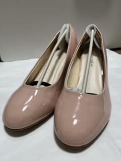 美品　エナメル パンプス ピンクベージュ　幅広24.5cm 結婚式　前撮り