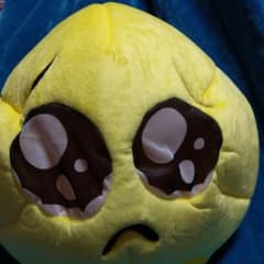 ぴえんのぬいぐるみフェイスマスクのサムネイル