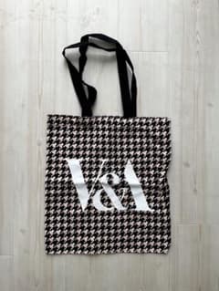 V&A 千鳥格子 トートバッグ　ピンクxブラック　新品のサムネイル