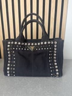 PRADA カナパ ビジュー スタッズ ハンドバッグ - メルカリ
