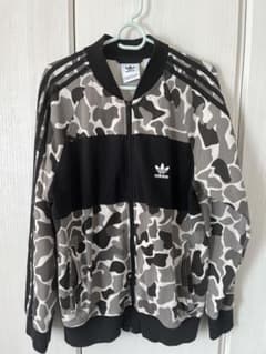 adidas 迷彩柄トラックジャケットのサムネイル