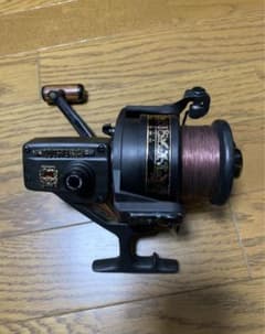ダイワ レトロスピニングリール カーボスポーツEX5000 - メルカリ